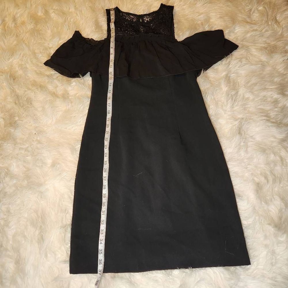 New Trina Turk Lauren Cold Shoulder Sheath Dress - Picture 6 of 11